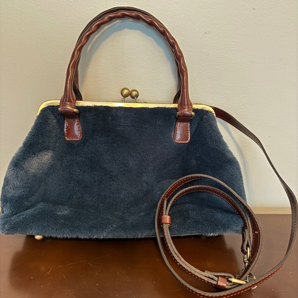 NWT: Patricia Nash two toned adjustable strap crossbody - Picture 1 of 4